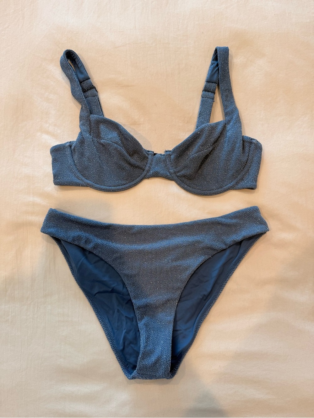 Vetchy Laguna Bikini